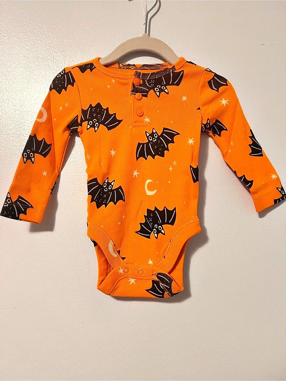 Halloween Bat Henley Bodysuit Onesie-NWT-Orange & Black, Baby Size 3-6M